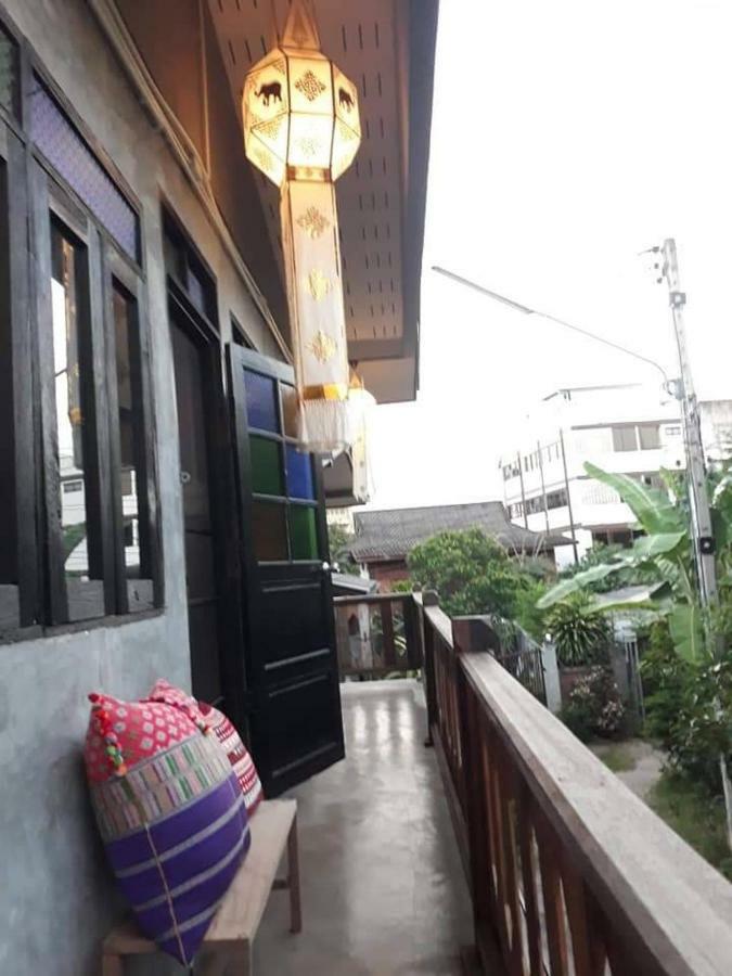 Baan Chiang Mai Hostel Exteriör bild